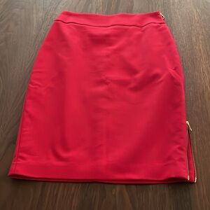Express Red Women's Skirt with side zipper